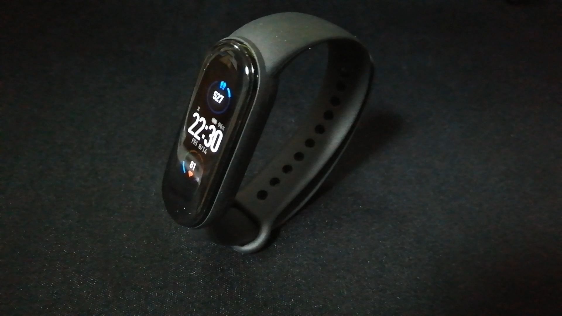 Mi Band5でエヴァンゲリオンの壁紙はダウンロードできなかったから自作した件